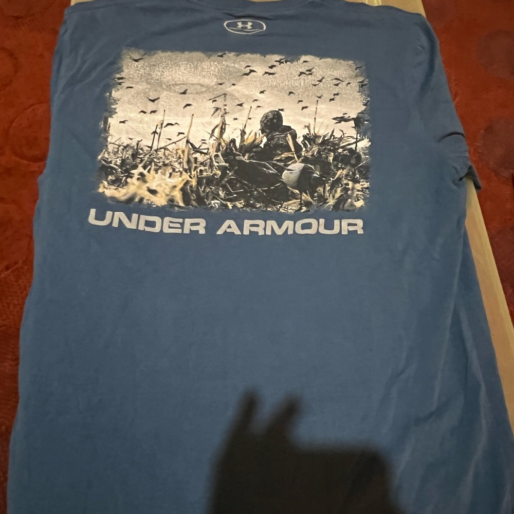 Under armpit shirt